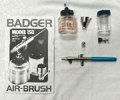 Kit de Aerógrafo Badger 150 con Compresor de Aire Badger 180-1, Estuche y Dolor