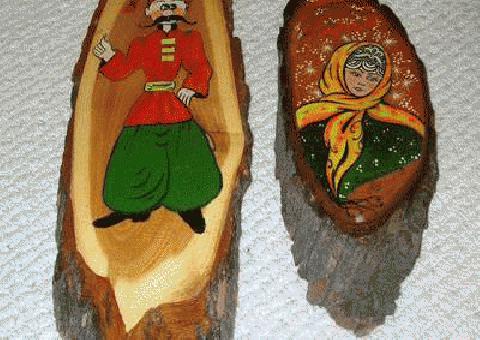 Woodwork from Ukraine (2 items)