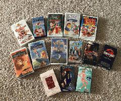 12 CINTAS VHS / PELÍCULAS-CHRISTMAS MOVIES CLASSIC MOVIES