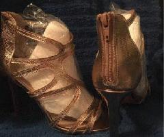 Zapatos Venus Oro Rosa Talla 8 Nuevo