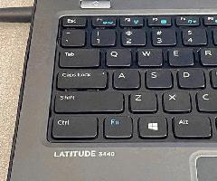 Laptop Dell Latitude - $150