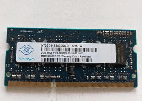 Memoria SO-DIMM 204pin PC3-12800S 1600MHz NT2GC64B88G0NS de Nanya 2GB DDR3