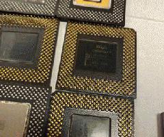 GRAN CANTIDAD DE CHATARRA DE ORO VIEJAS CPUas VINTAGE (Intel, AMD, Motorola, Cisco)