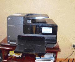 Impresora de oficina HP Officejet Pro 8620 (Una de 2)