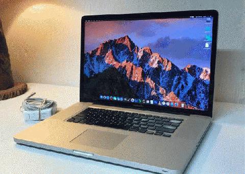 Apple Macbook Pro 17 pulgadas-Actualizado y personalizado 16GB RAM 1TB SSHD