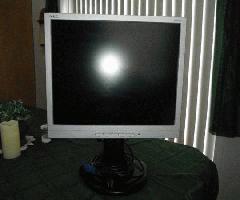Monitor NEC LCD 19