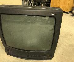 Vintage 19 RCA TV y montaje en pared