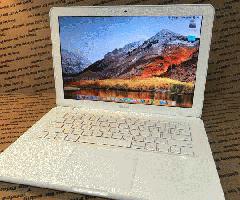 Macbook white - 13 pulgadas - 4GB RAM-250GB HDD