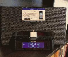 Sony iPhone iPod Radio Reloj
