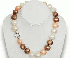 Nuevo collar de perlas w / diamante. Certificado