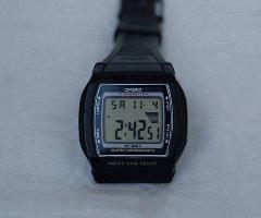 Reloj digital CASIO - Classic-W201 W201-1AVCR-NUEVO-Caja