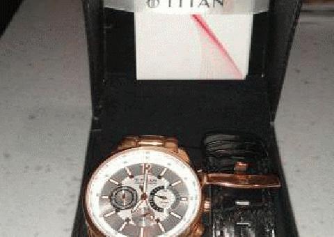 Titan Raga reloj para hombre