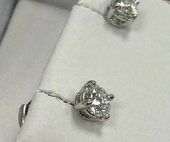 Tiffany Co Platinum .68 Pendientes de Diamantes