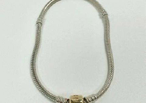 Pandora 7.9 Sterling Silver Charm Bracelet con Cierre Icónico de oro de 14 Quilates