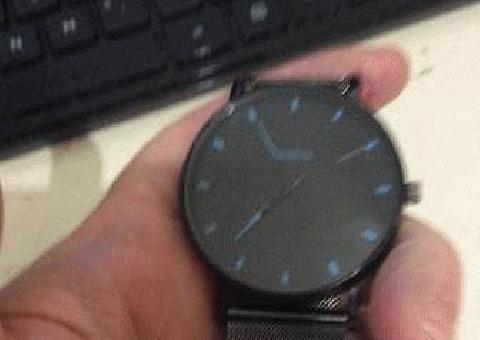Nuevo Reloj de Malla Negra