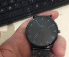 Nuevo Reloj de Malla Negra