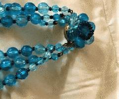Vintage 3-Strand Azul Collar de cuentas con Cierre de flores