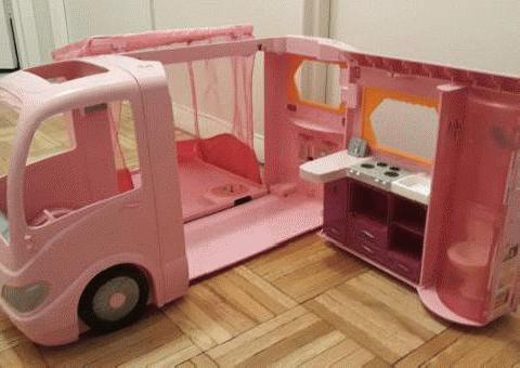Barbie camper van