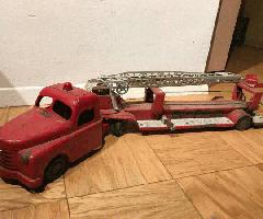 Camiones de bomberos de metal de juguete vintage