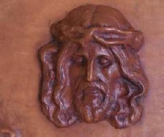 Hermosa placa de cuero tallado visage de Jesucristo